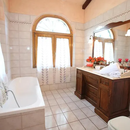 Gusto E Benessere Bed & Breakfast Sacrofano